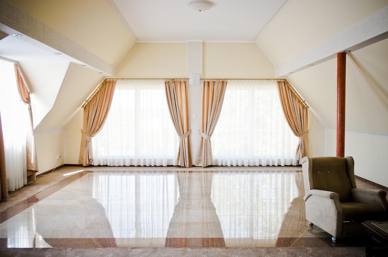 Hotel Olenka شيدلوفيك المظهر الخارجي الصورة