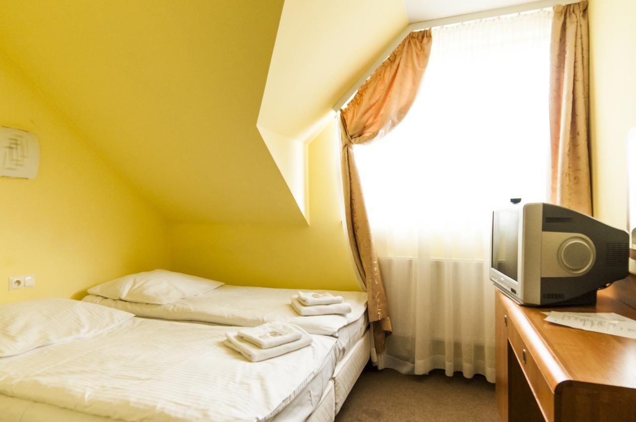 Hotel Olenka شيدلوفيك المظهر الخارجي الصورة
